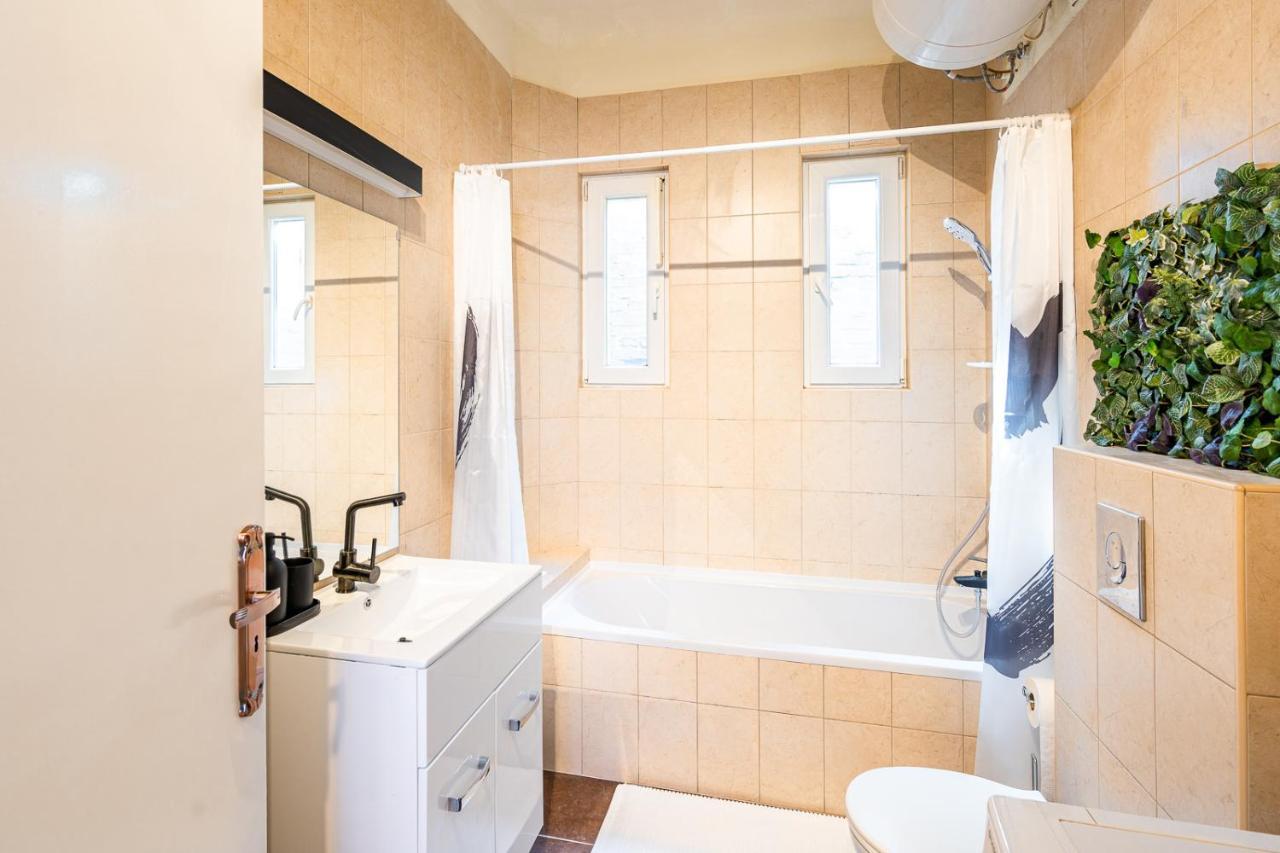 Sunny New Luxurious Home At The Jewish District ブダペスト エクステリア 写真